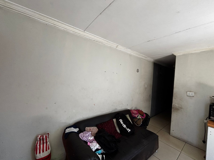 2 Bedroom Property for Sale in Forest Village Western Cape